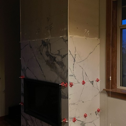 Project Fireplace large format marble like tiles, Winterpark, Colorado ' image - ' 4